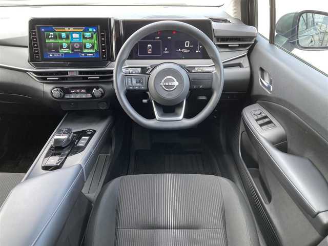 日産 ノート X 愛媛県 2022(令4)年 1.2万km ダークメタルグレー 純正9インチメモリナビ/(CD/DVD/BT/フルセグTV)/衝突被害軽減システム/車線逸脱警報/横滑り防止装置/ETC/ドライブレコーダー/オートライト/ウィンカーミラー/電動格納ミラー/プッシュスタート/スマートキー/フロアマット/ドアバイザー/取扱説明書