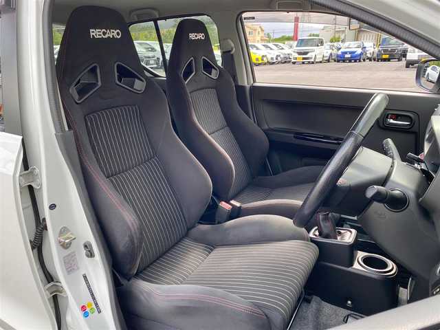 スズキ アルト ワークス 岐阜県 2016(平28)年 9.5万km パールホワイト ワンオーナー/社外SDナビ//bluetooth/フルセグテレビ/CD/DVD/USB/前後Cellstarドライブレコーダー/バックカメラ/ドアバイザー/プッシュスタート/ビルトインETC/HIDヘッドランプ/前席RECAROシート/フルタイム4WD/ASSURAセーフティレーダー/ALPINEスピーカー/RSR車高調/スペアキー×1