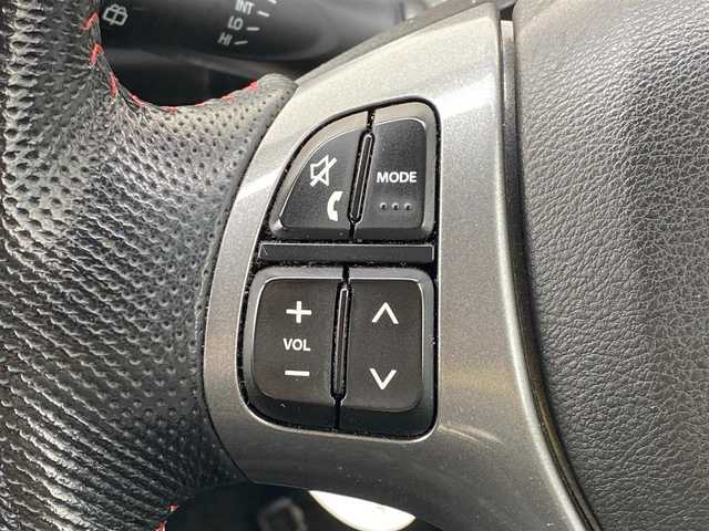 スズキ アルト ワークス 岐阜県 2016(平28)年 9.5万km パールホワイト ワンオーナー/社外SDナビ//bluetooth/フルセグテレビ/CD/DVD/USB/前後Cellstarドライブレコーダー/バックカメラ/ドアバイザー/プッシュスタート/ビルトインETC/HIDヘッドランプ/前席RECAROシート/フルタイム4WD/ASSURAセーフティレーダー/ALPINEスピーカー/RSR車高調/スペアキー×1