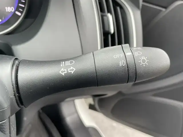日産 スカイライン 200GT－t タイプP 愛知県 2014(平26)年 9.2万km パール 純正ナビ/・Bluetooth/・FM/AM/・TVフルセグ/・CD/・iPod/・AUX/DCA/LDP/BSI/エマージェンシーブレーキ/レーダークルーズコントロール/アラウンドビューモニター/ステアリングスイッチ/アイドリングストップ/パワーシート/シートヒーター/LEDライト/純正17インチAW/純正フロアマット/ドアバイザー