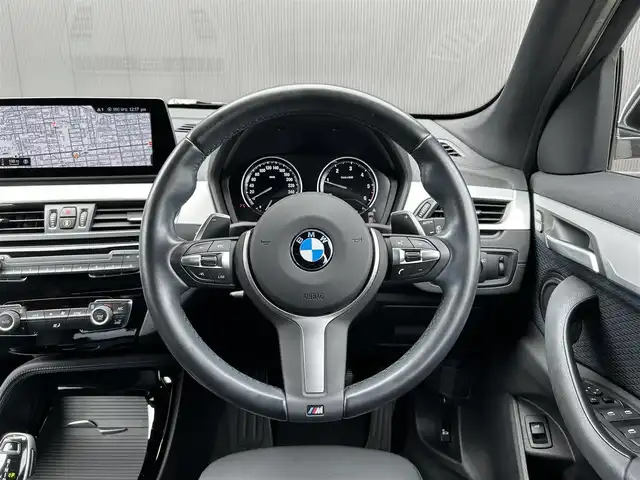 ＢＭＷ Ｘ１ xDrive 18d Mスポーツ 道東・釧路十勝 2022(令4)年 3.7万km アルピンホワイトⅢ ワンオーナー/アドバンスド・アクティブ・セーフティ・パッケージ/　ドライビング・アシスト・プラス/　アクティブクルーズコントロール/コンフォートパッケージ/　スライディング・リヤ・シート/　ワイヤレス・チャージング/　M シートベルト/ヘッドアップディスプレイ/純正ナビ/　BT/USB/Type-C/バックカメラ/ミラーETC/前後ドライブレコーダー/ハーフレザーシート/前席パワーシート/オートマチック・テールゲート/純正19インチAW/純正フロアマット/取扱説明書/保証書