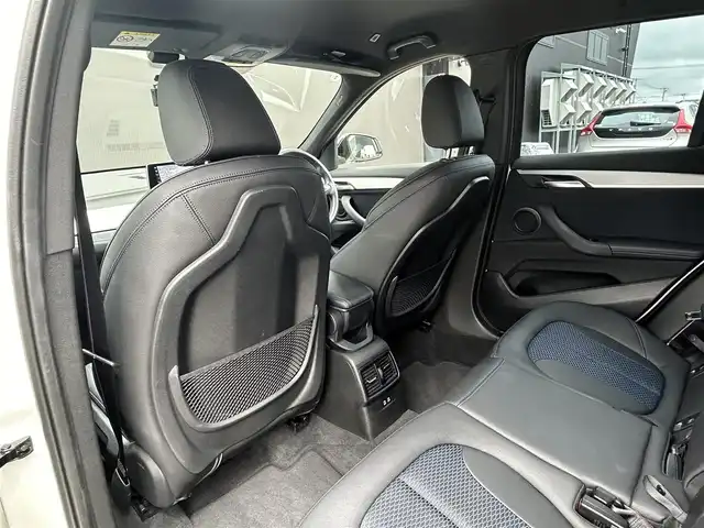 ＢＭＷ Ｘ１ xDrive 18d Mスポーツ 道東・釧路十勝 2022(令4)年 3.7万km アルピンホワイトⅢ ワンオーナー/アドバンスド・アクティブ・セーフティ・パッケージ/　ドライビング・アシスト・プラス/　アクティブクルーズコントロール/コンフォートパッケージ/　スライディング・リヤ・シート/　ワイヤレス・チャージング/　M シートベルト/ヘッドアップディスプレイ/純正ナビ/　BT/USB/Type-C/バックカメラ/ミラーETC/前後ドライブレコーダー/ハーフレザーシート/前席パワーシート/オートマチック・テールゲート/純正19インチAW/純正フロアマット/取扱説明書/保証書