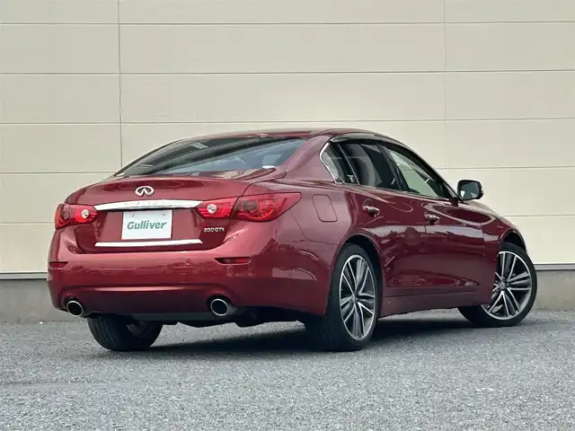 日産 スカイライン 200GT－t タイプSP 茨城県 2016(平28)年 3.9万km ラディアントレッド 純正コネクトナビゲーションシステム/フルセグTV/アラウンドビューモニター/全方位運転支援システム/ビルトインETC/LEDヘッドランプ/フォグランプ/オートライト/純正19インチアルミ/革巻きステアリング/パドルシフト/左右独立温度調整オートエアコン/ベージュ革シート/パワーシート/シートヒーター/メモリーシート/インテリジェントキー/プッシュエンジンスターター