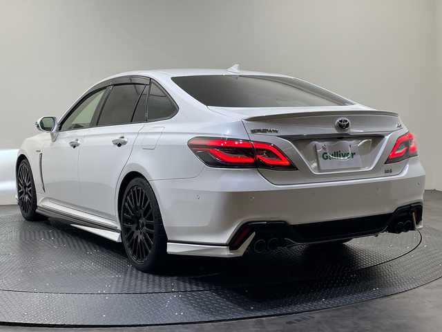 トヨタ クラウン ハイブリッド RS アドバンス 愛媛県 2019(令1)年 7.3万km ホワイトパールクリスタルシャイン 純正ナビ/フルセグ／Ｂｌｕｅｔｏｏｔｈ／ＣＤ／ＤＶＤ／ＵＳＢ/全方位カメラ/衝突軽減ブレーキ/レーダークルーズコントロール/ＥＴＣ２．０/前方ドライブレコーダー/ＤＮ席パワーシート/DN席シートヒーター/ベンチレーション/レザーシート/前後コーナーセンサー/レーンキープアシスト/TRDエアロ/TRDアルミホイール/オートマチックハイビーム/LEDヘッドライト