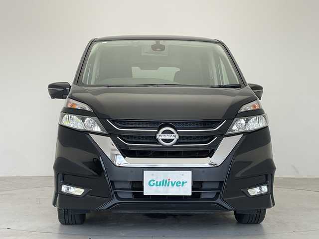 日産 セレナ ハイウェイスター 愛知県 2017(平29)年 6.4万km ダイヤモンドブラック 快適パック/セーフティパックＡ/純正ナビ/全方位カメラ/両側パワースライドドア/クルーズコントロール/バックカメラ/コーナーセンサー/純正アルミホイール/ハンズフリースライドドア/純正アルミホイール/LEDヘッドライト/オートライト/ETC/衝突軽減システム/フルセグ/CD DVD/Bluetooth/ドライブレコーダー/ステアリングスイッチ/スマートキー/プッシュスタート