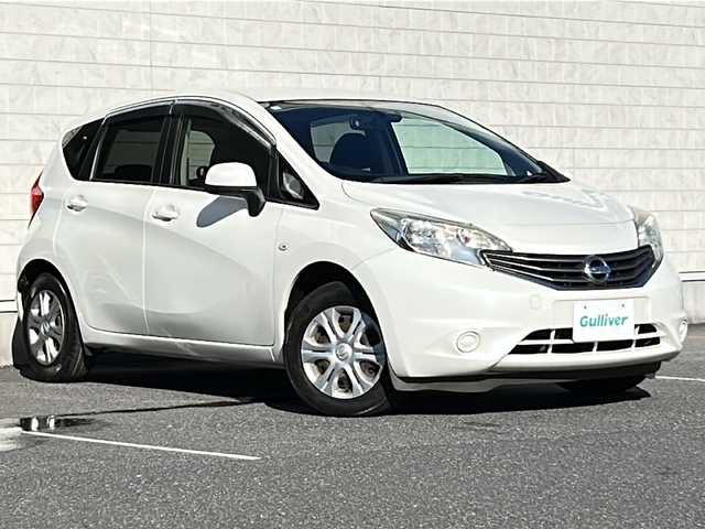 日産 ノート X DIG－S 茨城県 2012(平24)年 10.3万km ブリリアントホワイトパール 社外メモリナビ【AVIC-MRZ07】/(ワンセグTV・CD・DVD・BT・地デジTV)/ETC/ドライブレコーダー/ハロゲンライト/スマートキー/スペアキー/取扱説明書/保証書