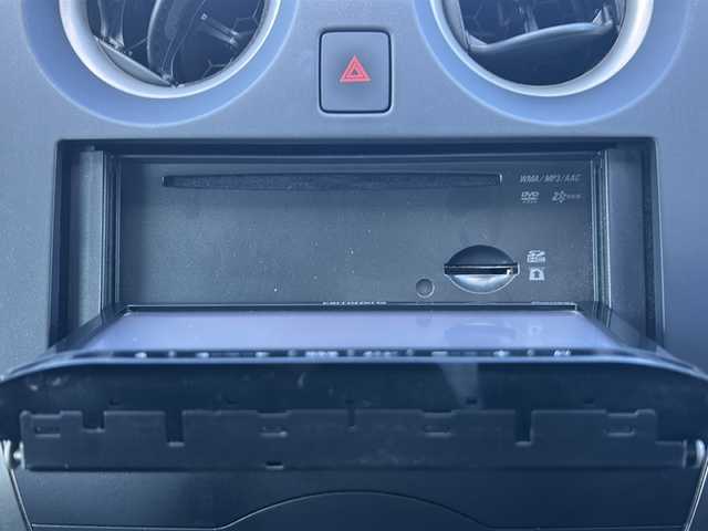 日産 ノート X DIG－S 茨城県 2012(平24)年 10.3万km ブリリアントホワイトパール 社外メモリナビ【AVIC-MRZ07】/(ワンセグTV・CD・DVD・BT・地デジTV)/ETC/ドライブレコーダー/ハロゲンライト/スマートキー/スペアキー/取扱説明書/保証書