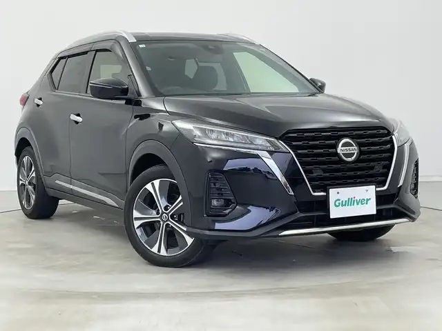 日産 キックス X 新潟県 2020(令2)年 5万km ピュアブラック ワンオーナー/プロパイロット/10インチディスプレイオーディオ/衝突被害軽減ブレーキ/レーンキープアシスト/レーダークルーズコントロール/前後コーナーセンサー/ハーフレザーシート/前席シートヒーター/ステアリングヒーター/LEDヘッドライト/横滑り防止装置/オートライト