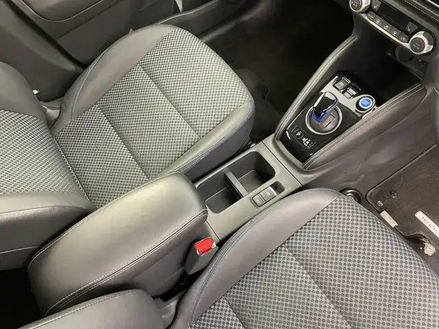 日産 キックス X 新潟県 2020(令2)年 5万km ピュアブラック ワンオーナー/プロパイロット/10インチディスプレイオーディオ/衝突被害軽減ブレーキ/レーンキープアシスト/レーダークルーズコントロール/前後コーナーセンサー/ハーフレザーシート/前席シートヒーター/ステアリングヒーター/LEDヘッドライト/横滑り防止装置/オートライト