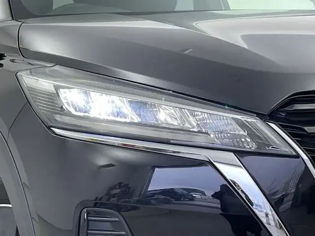 日産 キックス X 新潟県 2020(令2)年 5万km ピュアブラック ワンオーナー/プロパイロット/10インチディスプレイオーディオ/衝突被害軽減ブレーキ/レーンキープアシスト/レーダークルーズコントロール/前後コーナーセンサー/ハーフレザーシート/前席シートヒーター/ステアリングヒーター/LEDヘッドライト/横滑り防止装置/オートライト