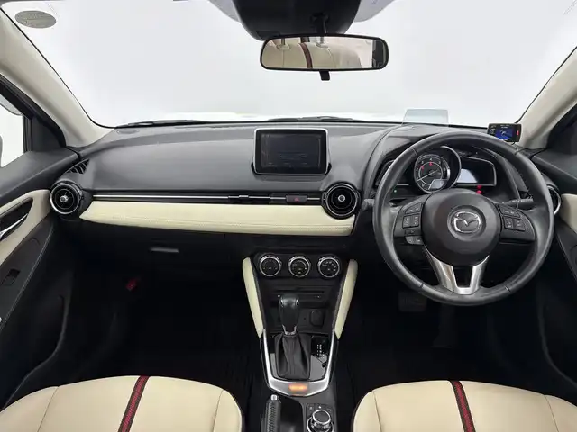 マツダ デミオ XD ツーリング Lパッケージ 愛知県 2014(平26)年 2.7万km アルミニウムメタリック 純正SDナビ/・フルセグTV/・Bluetooth/バックカメラ/クルーズコントロール/パドルシフト/革巻きステアリング　/レザーシート/フォグランプ/LEDライト/ETC/HUD/純正AW