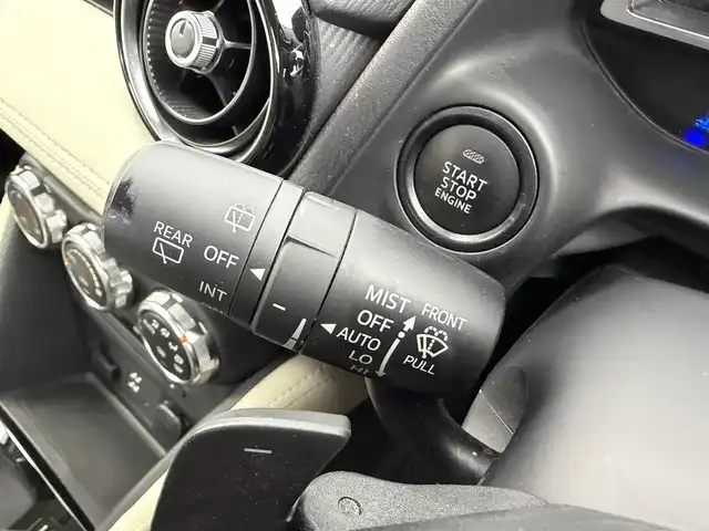 マツダ デミオ XD ツーリング Lパッケージ 愛知県 2014(平26)年 2.7万km アルミニウムメタリック 純正SDナビ/・フルセグTV/・Bluetooth/バックカメラ/クルーズコントロール/パドルシフト/革巻きステアリング　/レザーシート/フォグランプ/LEDライト/ETC/HUD/純正AW