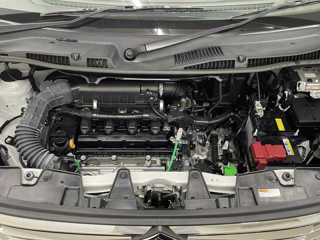 スズキ ソリオ HV MX 長崎県 2022(令4)年 2.4万km ピュアホワイトP スズキセーフティサポート/・デュアルカメラブレーキサポート/・誤発信抑制/・レーンディパーチャーアラート/・ハイビームアシスト/・先行車発信の知らせ/・アダプティブクルーズコントロール/クラリオンCDデッキ（１DIN)/左側パワースライド/ドラレコ（前方）/スマートキー/電格ミラー/バイザー/アイドリングストップ/純正１５インチアルミ/取説/保証書