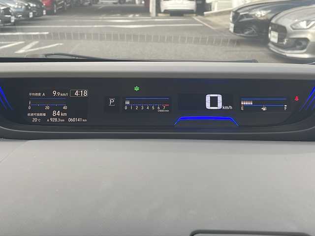 ホンダ フリード G ホンダセンシング 広島県 2017(平29)年 6.1万km コバルトブルーパール 禁煙車/ホンダセンシング/・衝突軽減ブレーキ〈CMBS〉/・誤発進抑制機能/・ACC〈アダプティブ・クルーズ・コントロール〉/・LKAS〈車線維持支援システム〉/・歩行者事故低減ステアリング/・路外逸脱抑制機能/・先行車発進お知らせ機能/・標識認識機能/Sパッケージ/・本革巻ステアリングホイール/・コンビシート&専用インテリア/・シートバックアッパーポケット/・LEDヘッドライト＋LEDアクティブコーナリングライト/Cパッケージ/・プラズマクラスター技術搭載エアコン/・ロールサンシェイド/・IRカット〈遮熱〉/UVカット機能付フロントウインドウガラス+IRカット〈遮熱〉/スーパーUVカットフロントドアガラス/・コンフォートビューパッケージ（親水/ヒーテッドドアミラー＋熱線入りフロントウインドウ＋フロントドア撥水ガラス）/社外ナビ（CN-RE04D）/・フルセグ/CD/DVD/Bluetooth/SD/バックカメラ/ETC/スマートキー/プッシュスタート/スペアキー