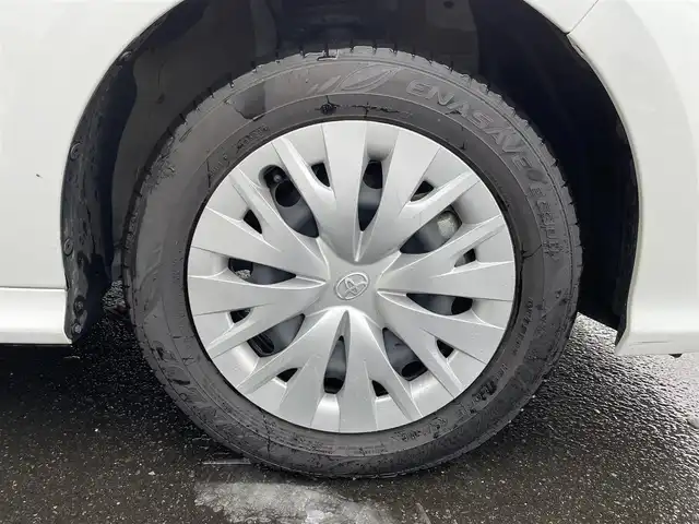 トヨタ ヤリス ハイブリッド X 道央・札幌 2022(令4)年 6.8万km スーパーホワイトⅡ ・4WD/・ワンオーナー/・衝突軽減ブレーキ/・寒冷地仕様/・純正ディスプレイオーディオ/　BT＆USB＆AM＆FM/・バックカメラ/・レーダークルーズコントロール/・レーンキープアシスト/・オートエアコン/・オートライト/・オートリトラミラー/・プッシュスタート/・スマートキー/・ミラーヒーター/・AC100V/・ビルトインETC/・純正フロアマット/・ウィンカーミラー/・スペアキー