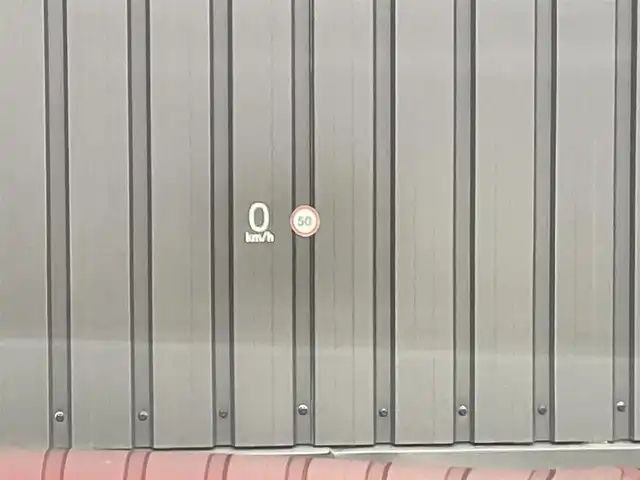 ボルボ ＸＣ６０ D4 AWD インスクリプション 青森県 2019(平31)年 4.2万km フュージョンレッドM ４WD/ワンオーナー/ハーマンカードンサウンド/サンルーフ/純正ナビ/（Bluetooth・TV・CD・DVD・AppleCarPlay・AndroidAuto）/自動駐車・自動発射機能/ヘッドアップディスプレイ/アダプティブクルーズコントロール/レーンキープアシスト/バーチャルコックピット/全方位カメラ/ドライブレコーダー/車間警告/ブラインドスポット/ステアリングヒーター/シートヒーター/ベンチレーション/メモリー付パワーシート/パワーバックドア/白革シート/木目調パネル/ステアリングスイッチ/革巻きステアリング/アダプティブヘッドライト/電動サイドブレーキ/オートLEDライト/コーナーセンサー/ETC/W・サイド・カーテンエアバック/ウインカーミラー/エンジンスタートボタン/スマートキーX2/取扱説明書/保証書/点検記録簿　/　H31・R2・R3・R4・R5・R6・R７ディーラ点検