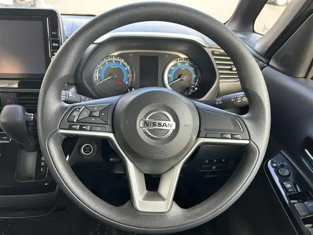 日産 ルークス ハイウェイスター X 愛知県 2021(令3)年 3.9万km ブラック /ワンオーナー車//R4/R5/R6/R7 D記録簿//純正メモリナビ//AM/FM/CD/DVD/フルセグ/BT/AUX//エマージェンシーブレーキ//車線逸脱警報//先行車発進お知らせ//標識検知機能//クリアランスソナー//ETC//両側パワースライドドア//オートLEDヘッドライト//フォグランプ//ヘッドライトレベライザー//車速連動ワイパー//ステアスイッチ//電格ミラー//オートリトラクタブルウィンカーミラー//ISOFIX//プッシュスタート//純正ドアバイザー//純正フロアマット//取説//保証書