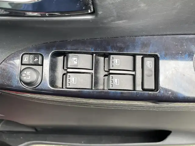 ダイハツ タント カスタム RS トップED SA Ⅲ 山梨県 2018(平30)年 8.6万km ファイアークォーツレッドM (株)IDOMが運営する【じしゃロン甲府店】の自社ローン対象車両になります。こちらは現金ご利用時の価格です。/自社ローンご希望の方は別途その旨お申付け下さい。/純正ＳＤナビ（ＮＳＺＮ－Ｗ６８Ｄ）/フルセグＴＶ・ＣＤ／ＤＶＤ・ＢＴ接続/バックカメラ/ドライブレコーダー/ハーフレザーシート/Ｄ席シートヒーター/両側パワースライドドア/スマートキーｘ２/新車時保証書/取扱説明書