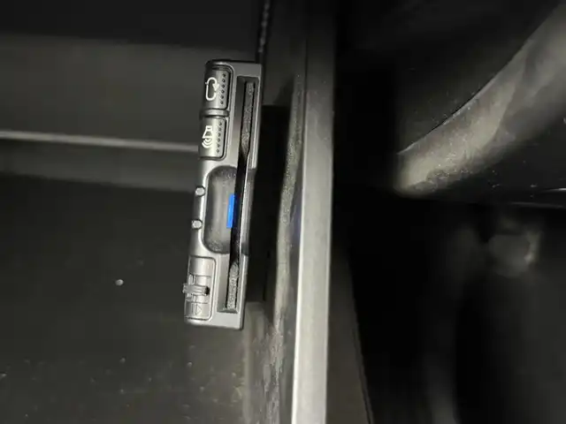 スズキ ワゴンＲ スティングレー L 愛知県 2017(平29)年 4.7万km ブルーイッシュブラックパール3 社外ナビ/（BT/TV/AM/FM/DVD/CD）/ETC/ドラレコ/シートヒーター/LEDライト/オートライト/スマートキー/プッシュスタート/純正フロアマット/ベンチシート/ステアリングリモコン/電動格納ミラー/ドアバイザー