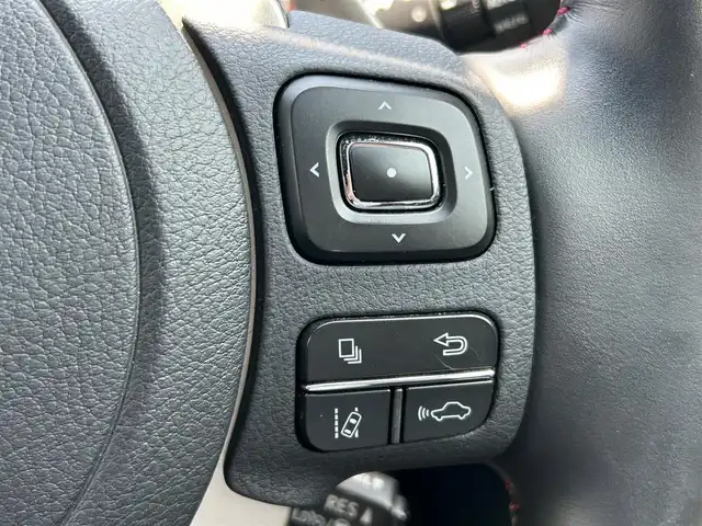 レクサス ＮＸ 300h スパイス&シック 大阪府 2020(令2)年 0.9万km レッドマイカクリスタルシャイン 純正ナビ　/　フルセグテレビ/BT/CD/DVD/USB/AUX/ETC/バックカメラ　/前後ドライブレコーダー/前席メモリー機能付きパワーシート　/前席シートヒーター　/エアシート  /電動リアゲート  /コーナーセンサー /BSM/レーンアシスト/オートマチックハイビーム/衝突軽減システム/横滑り防止装置/純正フロアマット/純正18インチアルミホイール/LED