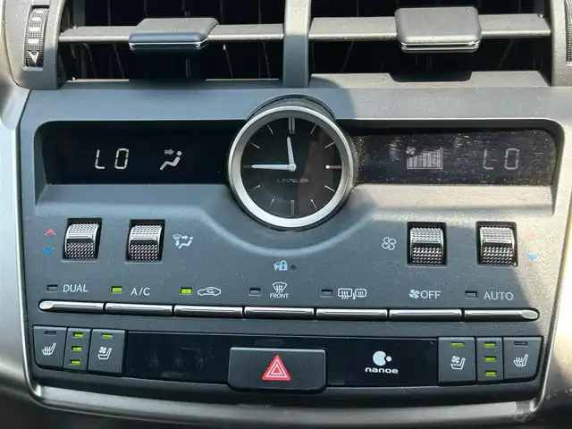 レクサス ＮＸ 300h スパイス&シック 大阪府 2020(令2)年 0.9万km レッドマイカクリスタルシャイン 純正ナビ　/　フルセグテレビ/BT/CD/DVD/USB/AUX/ETC/バックカメラ　/前後ドライブレコーダー/前席メモリー機能付きパワーシート　/前席シートヒーター　/エアシート  /電動リアゲート  /コーナーセンサー /BSM/レーンアシスト/オートマチックハイビーム/衝突軽減システム/横滑り防止装置/純正フロアマット/純正18インチアルミホイール/LED