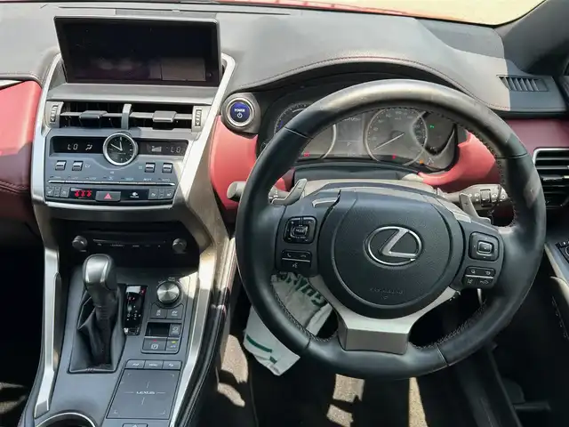 レクサス ＮＸ 300h スパイス&シック 大阪府 2020(令2)年 0.9万km レッドマイカクリスタルシャイン 純正ナビ　/　フルセグテレビ/BT/CD/DVD/USB/AUX/ETC/バックカメラ　/前後ドライブレコーダー/前席メモリー機能付きパワーシート　/前席シートヒーター　/エアシート  /電動リアゲート  /コーナーセンサー /BSM/レーンアシスト/オートマチックハイビーム/衝突軽減システム/横滑り防止装置/純正フロアマット/純正18インチアルミホイール/LED
