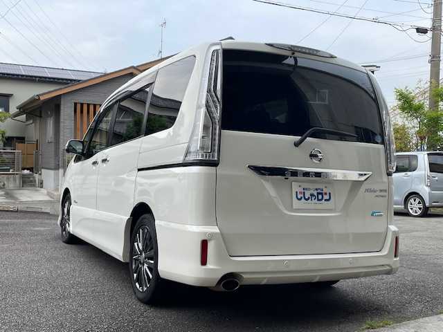 日産 セレナ ライダー パフォB S HV Aセーフ 静岡県 2014(平26)年 9.8万km ブリリアントホワイトパール (株)IDOMが運営する【じしゃロン焼津店】の自社ローン専用車両になります。こちらは現金またはオートローンご利用時の価格です。自社ローンご希望の方は別途その旨お申付け下さい/【じしゃロン個店占有の為　落札禁止】/衝突軽減システム/アラウンドビューモニター/両側パワースライドドア /フリップダウンモニター/コーナセンサー/純正ナビ/CD/DVD/フルセグ/Bluetooth/SD/プッシュスタート /スマートキー/スペアキー/クルーズコントロール/LEDヘッドライト/オートライト/フォグライト /ETC