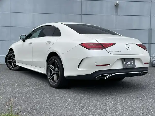 メルセデス・ベンツ ＣＬＳ２２０ｄ スポーツ エクスクルーシブPKG 千葉県 2020(令2)年 5.7万km ダイヤモンドホワイト エクスクルーシブパッケージ(￥575/000)/　ブルメスターサウンド/ヘッドアップディスプレイ/　ナッパレザーシート/エアサスペンション/ガラススライディングルーフ(￥156/000)/レーダーセーフティパッケージ/　衝突軽減ブレーキ/レーンキープアシスト/　レーダークルーズコントロール/ブラインドスポットモニター/　クリアランスソナー/12.3インチメーカーナビ/　フルセグ/BT/USB/カープレイ/全方位カメラ/ステアリングスイッチ/パドルシフト/ETC2.0/パワーシート(D/N席)/メモリーシート(D/N席)/シートヒーター(D/N/2列席)/エアシート(D/N席)/アンビエントライト/LEDヘッドライト/オートライト/オートハイビーム/スマートキー/プッシュスタート/純正19インチAW