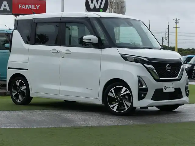 日産 ルークス HWS Gターボ プロパイロットED 千葉県 2020(令2)年 2.9万km ホワイトパール エマージェンシーブレーキ/プロパイロット/インテリジェントクルーズコントロール/ハンズフリー両側パワースライドドア/社外SDナビ/地デジTV/【DVD/CD再生機能　Bluetooth接続】/アラウンドビューモニター/ドライブレコーダー（前後撮影）【ZDR-025】/革巻きステアリング/ステアリングスイッチ/LEDヘッドライト/純正15インチアルミホイル/サイド/カーテンエアバッグ/インテリジェントキー