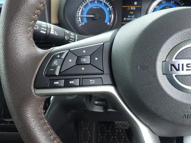 日産 ルークス HWS Gターボ プロパイロットED 千葉県 2020(令2)年 2.9万km ホワイトパール エマージェンシーブレーキ/プロパイロット/インテリジェントクルーズコントロール/ハンズフリー両側パワースライドドア/社外SDナビ/地デジTV/【DVD/CD再生機能　Bluetooth接続】/アラウンドビューモニター/ドライブレコーダー（前後撮影）【ZDR-025】/革巻きステアリング/ステアリングスイッチ/LEDヘッドライト/純正15インチアルミホイル/サイド/カーテンエアバッグ/インテリジェントキー