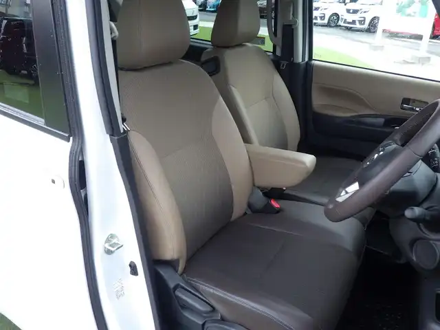 日産 ルークス HWS Gターボ プロパイロットED 千葉県 2020(令2)年 2.9万km ホワイトパール エマージェンシーブレーキ/プロパイロット/インテリジェントクルーズコントロール/ハンズフリー両側パワースライドドア/社外SDナビ/地デジTV/【DVD/CD再生機能　Bluetooth接続】/アラウンドビューモニター/ドライブレコーダー（前後撮影）【ZDR-025】/革巻きステアリング/ステアリングスイッチ/LEDヘッドライト/純正15インチアルミホイル/サイド/カーテンエアバッグ/インテリジェントキー