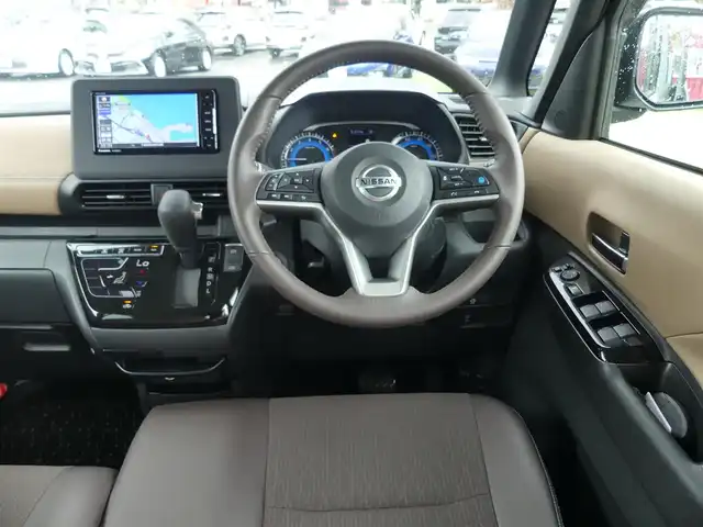 日産 ルークス HWS Gターボ プロパイロットED 千葉県 2020(令2)年 2.9万km ホワイトパール エマージェンシーブレーキ/プロパイロット/インテリジェントクルーズコントロール/ハンズフリー両側パワースライドドア/社外SDナビ/地デジTV/【DVD/CD再生機能　Bluetooth接続】/アラウンドビューモニター/ドライブレコーダー（前後撮影）【ZDR-025】/革巻きステアリング/ステアリングスイッチ/LEDヘッドライト/純正15インチアルミホイル/サイド/カーテンエアバッグ/インテリジェントキー
