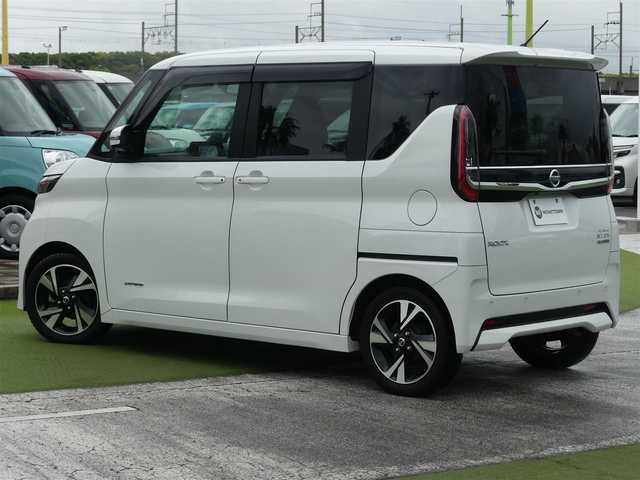 日産 ルークス HWS Gターボ プロパイロットED 千葉県 2020(令2)年 2.9万km ホワイトパール エマージェンシーブレーキ/プロパイロット/インテリジェントクルーズコントロール/ハンズフリー両側パワースライドドア/社外SDナビ/地デジTV/【DVD/CD再生機能　Bluetooth接続】/アラウンドビューモニター/ドライブレコーダー（前後撮影）【ZDR-025】/革巻きステアリング/ステアリングスイッチ/LEDヘッドライト/純正15インチアルミホイル/サイド/カーテンエアバッグ/インテリジェントキー