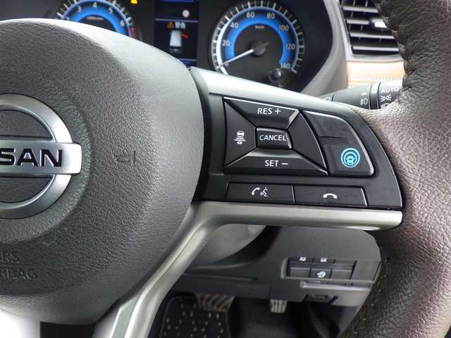 日産 ルークス HWS Gターボ プロパイロットED 千葉県 2020(令2)年 2.9万km ホワイトパール エマージェンシーブレーキ/プロパイロット/インテリジェントクルーズコントロール/ハンズフリー両側パワースライドドア/社外SDナビ/地デジTV/【DVD/CD再生機能　Bluetooth接続】/アラウンドビューモニター/ドライブレコーダー（前後撮影）【ZDR-025】/革巻きステアリング/ステアリングスイッチ/LEDヘッドライト/純正15インチアルミホイル/サイド/カーテンエアバッグ/インテリジェントキー