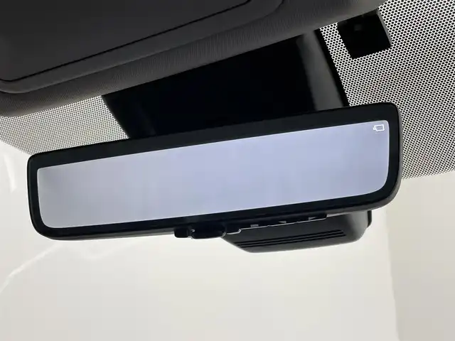 トヨタ ＲＡＶ４ G 埼玉県 2022(令4)年 2.3万km ホワイトパールクリスタルシャイン ＴＲＤエアロ　純正ナビ　バックカメラ　デジタルインナーミラー　ビルトインＥＴＣ　トヨタセーフティセンス　　メモリシート　シートヒーター　ベンチレーション　ステアリングヒーター　ＨＤＭＩ　純正アルミ　スマートキー　オートライト　地デジTV