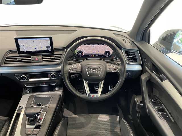 アウディ Ｑ５ 40TDIクワトロ スポーツ 福岡県 2020(令2)年 3.6万km 黒 アシスタンスＰＫＧ　/純正ナビ　/フルセグＴＶ　/３６０°カメラ　/ＡＣＣ　/ＢＳＭ　/ＬＫＡ　/マトリクスＬＥＤライト　/バーチャルＣＰ　/ハーフレザーシート　/シートヒーター　/前後クリアランスソナー　/パワーバックドア