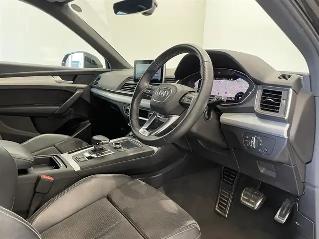 アウディ Ｑ５ 40TDIクワトロ スポーツ 福岡県 2020(令2)年 3.6万km 黒 アシスタンスＰＫＧ　/純正ナビ　/フルセグＴＶ　/３６０°カメラ　/ＡＣＣ　/ＢＳＭ　/ＬＫＡ　/マトリクスＬＥＤライト　/バーチャルＣＰ　/ハーフレザーシート　/シートヒーター　/前後クリアランスソナー　/パワーバックドア