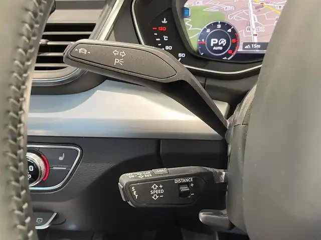 アウディ Ｑ５ 40TDIクワトロ スポーツ 福岡県 2020(令2)年 3.6万km 黒 アシスタンスＰＫＧ　/純正ナビ　/フルセグＴＶ　/３６０°カメラ　/ＡＣＣ　/ＢＳＭ　/ＬＫＡ　/マトリクスＬＥＤライト　/バーチャルＣＰ　/ハーフレザーシート　/シートヒーター　/前後クリアランスソナー　/パワーバックドア