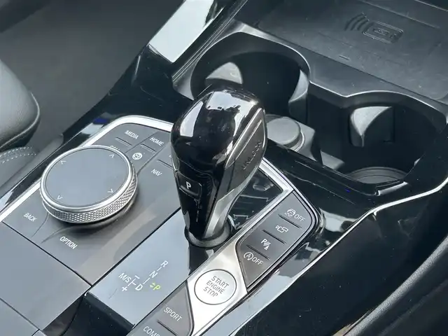 ＢＭＷ ＢＭＷ Ｘ３ 20d xDrive Mスポーツ 愛知県 2023(令5)年 4万km アルピンホワイトⅢ ワンオーナー/純正メモリナビ/フルセグテレビ/バックカメラ/アラウンドビュー/アイドリングストップ/Bluetooth/ウィンカーミラー/クルーズコントロール/サンルーフ/プッシュスタート/パワーバックドア/ETC/置くだけ充電/ハーマンカードン