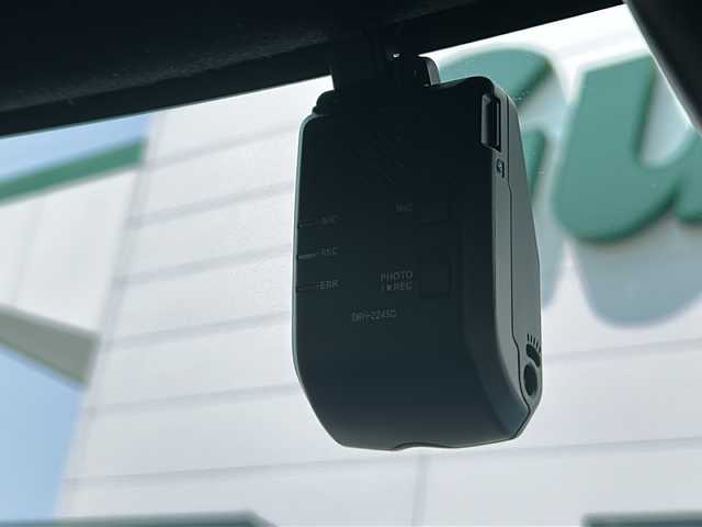 ホンダ Ｎ ＢＯＸ カスタム ターボ 山口県 2023(令5)年 1.5万km メテオロイドグレーメタリック 純正メモリナビ/DVD再生機能有/フルセグテレビ/Bluetooth/バックカメラ/Honda SENSING/ETC/ドライブレコーダー/USB入力端子/LEDライト/オートライト/両側パワースライドドア/SRSカーテンエアバッグ/スマートキー/プッシュアップスタート/15インチ純正アルミホイール