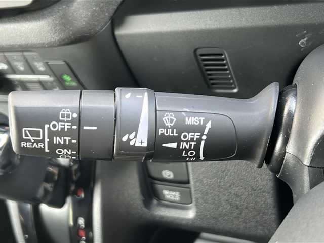 ホンダ Ｎ ＢＯＸ カスタム ターボ 山口県 2023(令5)年 1.5万km メテオロイドグレーメタリック 純正メモリナビ/DVD再生機能有/フルセグテレビ/Bluetooth/バックカメラ/Honda SENSING/ETC/ドライブレコーダー/USB入力端子/LEDライト/オートライト/両側パワースライドドア/SRSカーテンエアバッグ/スマートキー/プッシュアップスタート/15インチ純正アルミホイール