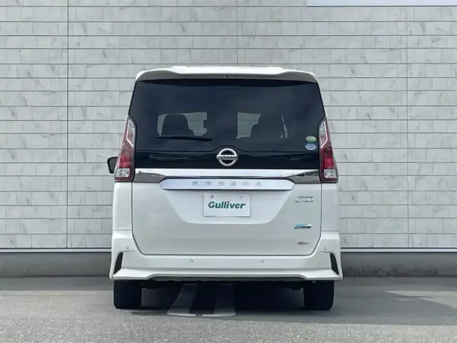 日産 セレナ ハイウェイスター Vセレクション 福岡県 2018(平30)年 7.5万km ブリリアントホワイトパール 純正９型SDナビ（フルセグTV/CD/DVD/BT）アラウンドビューモニタープロパイロットエマージェンシーブレーキコーナーセンサー両側電動ドラレコデジタルインナーミラー前席シートヒーターオートホールド純正LEDヘッドライト純正フロアマット純正アルミホイールスマートキープッシュスタート
