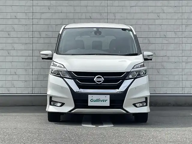 日産 セレナ ハイウェイスター Vセレクション 福岡県 2018(平30)年 7.5万km ブリリアントホワイトパール 純正９型SDナビ（フルセグTV/CD/DVD/BT）アラウンドビューモニタープロパイロットエマージェンシーブレーキコーナーセンサー両側電動ドラレコデジタルインナーミラー前席シートヒーターオートホールド純正LEDヘッドライト純正フロアマット純正アルミホイールスマートキープッシュスタート