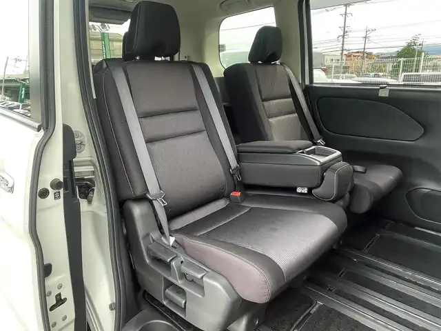日産 セレナ ハイウェイスター Vセレクション 福岡県 2018(平30)年 7.5万km ブリリアントホワイトパール 純正９型SDナビ（フルセグTV/CD/DVD/BT）アラウンドビューモニタープロパイロットエマージェンシーブレーキコーナーセンサー両側電動ドラレコデジタルインナーミラー前席シートヒーターオートホールド純正LEDヘッドライト純正フロアマット純正アルミホイールスマートキープッシュスタート