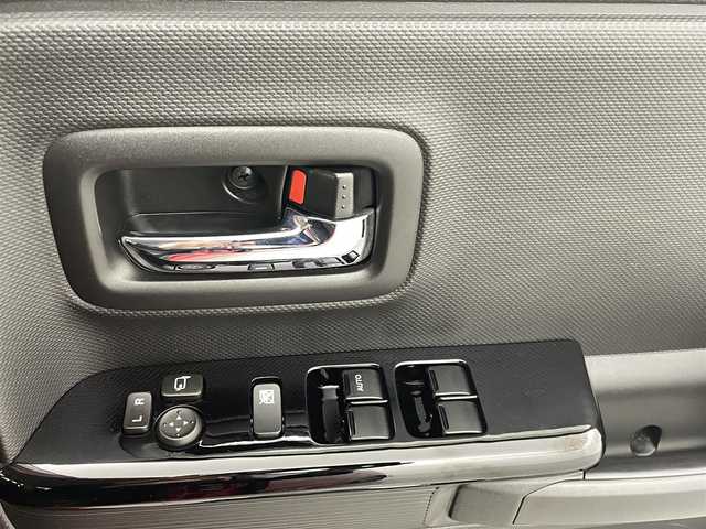 スズキ スペーシア カスタム HYBRID XS 熊本県 2019(令1)年 2.8万km フェニックスレッドパール ワンオーナー　/純正ナビCN-RZ743W（CD・ＤＶＤ・フルセグ・ＢＴ・ｉｐｏｄ・USB）/純正前方ドライブレコーダー　/ビルトインＥＴＣ　/両側パワースライドドア　/後ろのみコーナーセンサー　/運転席シートヒーター　/スズキセーフティサポート/・衝突軽減ブレーキ/・レーダーブレーキサポート/・レーンキープアシスト/・車線逸脱警報/・誤発進制御機能/横滑り防止/アイドリングストップ/ハーフレザーシート/リアサイドサンシェード/純正フロアマット/純正１５インチAW/オートライト/LEDヘッドライト/スマートキー/プッシュスタート/スペアキー1本/保証書/取扱説明書