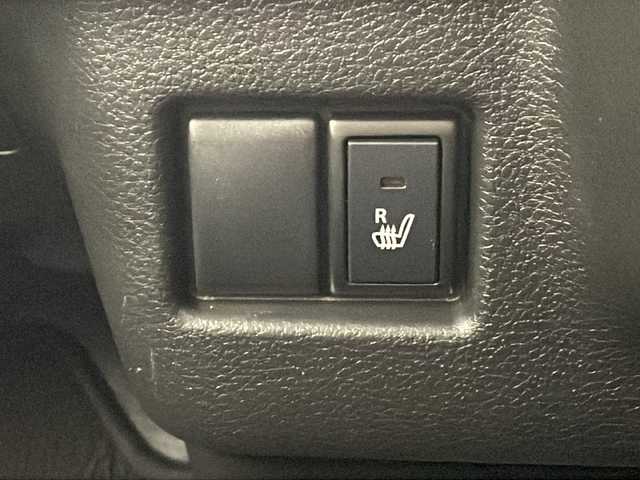 スズキ スペーシア カスタム HYBRID XS 沖縄県 2019(令1)年 2.8万km フェニックスレッドパール 純正ナビ(ＣＮ－ＲＺ７４３Ｗ)　/(フルセグＴＶ　Ｂｌｕｅｔｏｏｔｈ　ＣＤ　ＤＶＤ　ＡＭ　ＦＭ)　/両側パワースライドドア　/ＥＴＣ　/ドライブレコーダー　/ハーフレザーシート　/シートヒーター　/スマートキー/スペアキー/プッシュスタート/ステアリングスイッチ　/アイドリングストップ/ＬＥＤヘッドライト/オートライト/純正15インチアルミホイール/サーキュレーター/純正フロアマット/電動格納ミラー/保証書