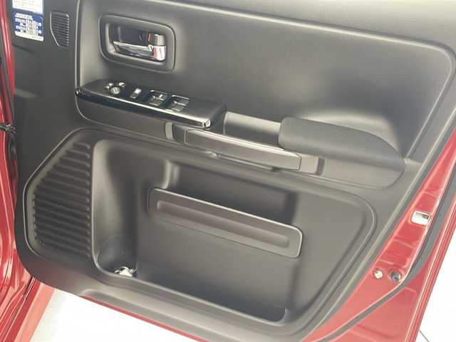 スズキ スペーシア カスタム HYBRID XS 沖縄県 2019(令1)年 2.8万km フェニックスレッドパール 純正ナビ(ＣＮ－ＲＺ７４３Ｗ)　/(フルセグＴＶ　Ｂｌｕｅｔｏｏｔｈ　ＣＤ　ＤＶＤ　ＡＭ　ＦＭ)　/両側パワースライドドア　/ＥＴＣ　/ドライブレコーダー　/ハーフレザーシート　/シートヒーター　/スマートキー/スペアキー/プッシュスタート/ステアリングスイッチ　/アイドリングストップ/ＬＥＤヘッドライト/オートライト/純正15インチアルミホイール/サーキュレーター/純正フロアマット/電動格納ミラー/保証書