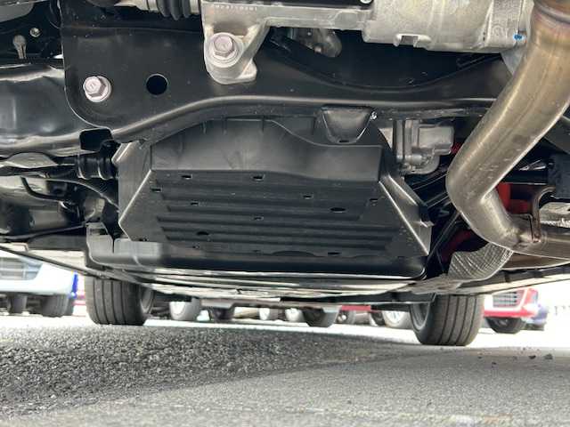 トヨタ クラウン スポーツ Z 茨城県 2023(令5)年 0.6万km プレシャスホワイトパール 純正ナビ/FM/AM/BT/フルセグTV/バックカメラ/全周囲カメラ/ブラインドスポットモニター/デジタルインナーミラー/アドバンスパーク/パーキングアシスト/横滑り防止装置/盗難防止装置/衝突被害軽減システム/パワーバックドア/クルーズコントロール/革シート/シートヒーター/エアシート/LEDオートライト/オートマチックハイビーム/ワイヤレス充電/USBポート/ETC2.0
