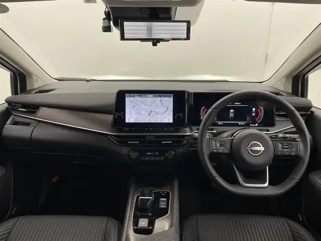日産 オーラ G レザーエディション 茨城県 2022(令4)年 0.1万km ピュアホワイトパール / スーパーブラック 2トーン 純正9型ナビ/全方位カメラ/フルセグ/BOSEパーソナルプラスサウンドシステム/置くだけ充電/プロパイロット/衝突被害軽減ブレーキ/車線逸脱抑制装置/オートマチックハイビーム/ソナー/BSW/デジタルインナーミラー/ETC2.0/ドラレコ/純正17インチAW/LEDヘッドライト/スマートキー