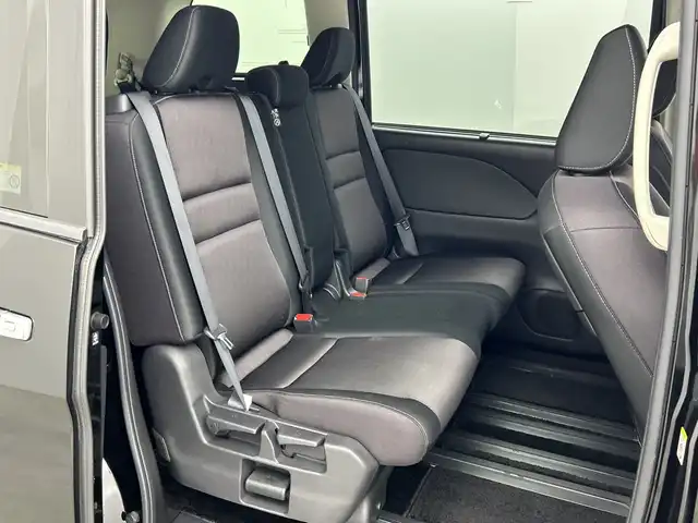 日産 セレナ ハイウェイスター 三重県 2017(平29)年 6.6万km ダイヤモンドブラック アルパインナビ/アルパインフリップダウンモニター/プロパイロット/アラウンドビューモニター/デジタルインナーミラー/インテリジェントルームミラー/エマージェンシーブレーキ/ハンズフリースライドドア/両側パワースライドドア/ビルトインETC/電子パーキング/アイドリングストップ/革巻きステアリング/プッシュスタート/スマートキー